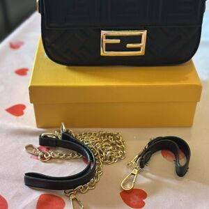 Chic Black Crossbody Bag with Gold Chain